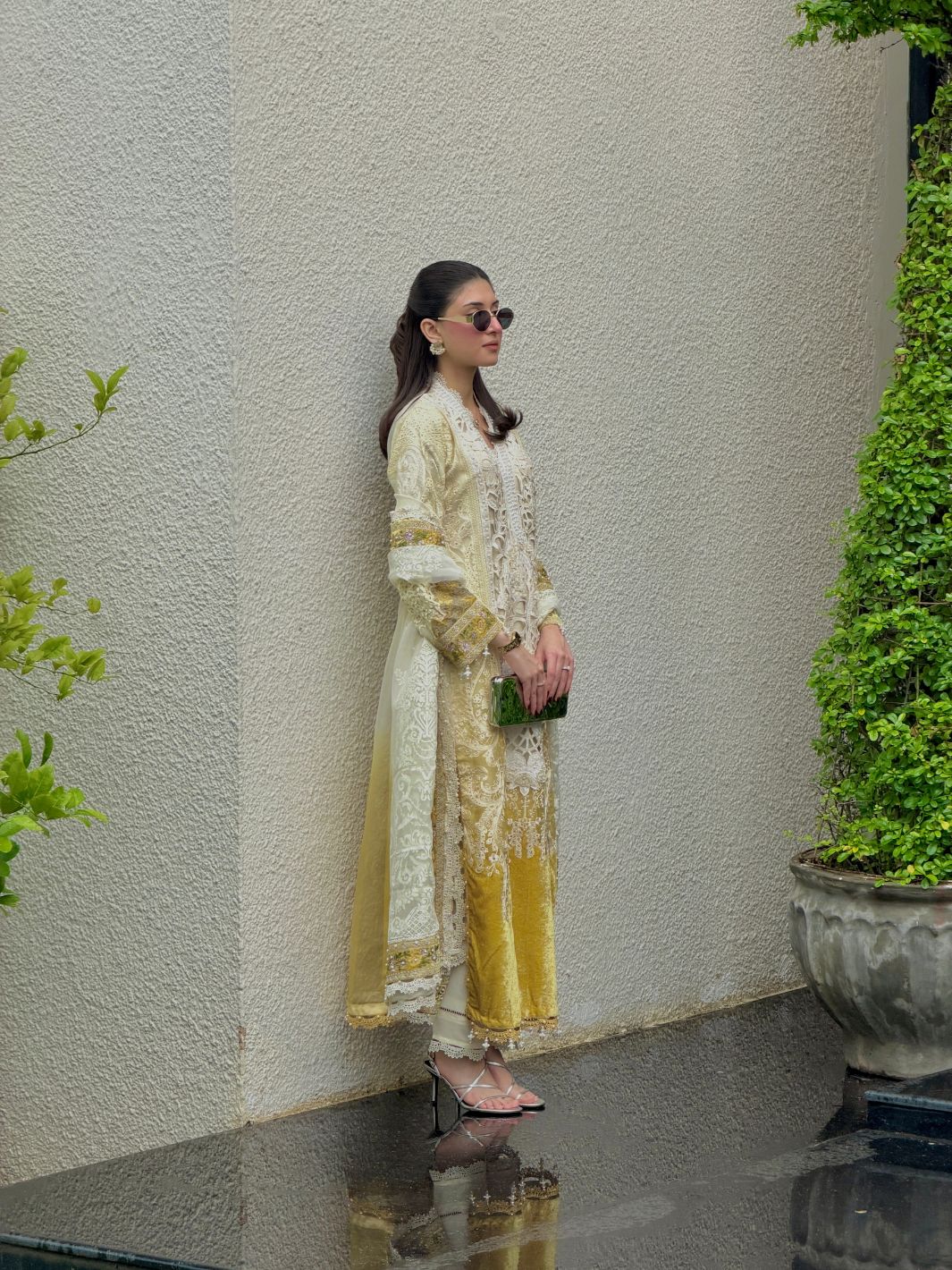AL-3884 Yellow