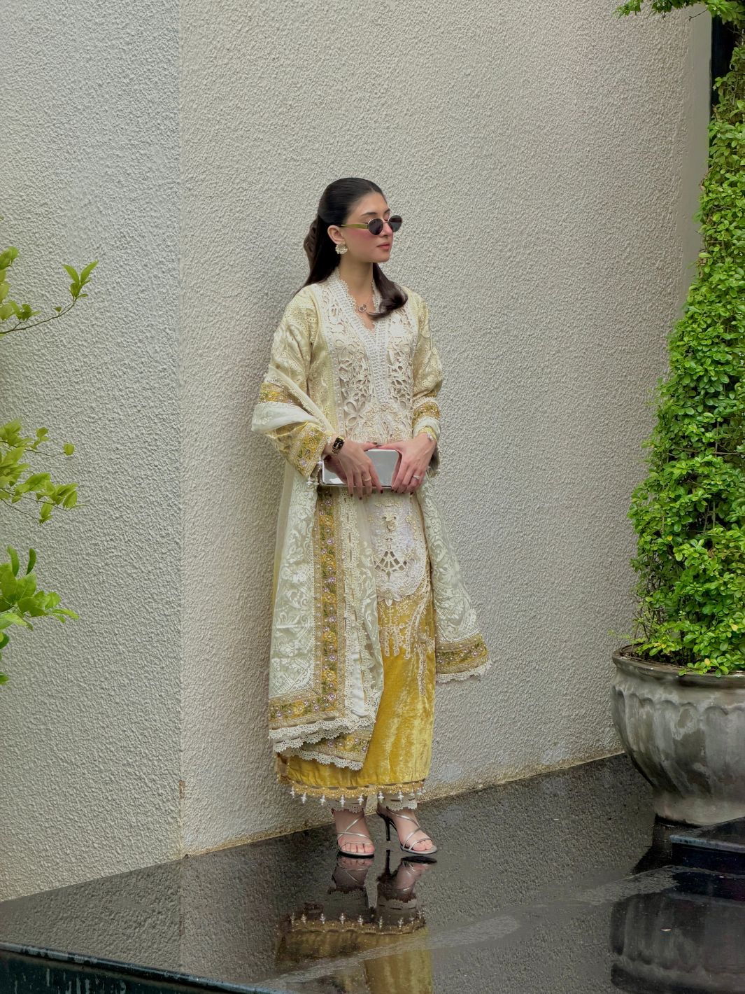 AL-3884 Yellow